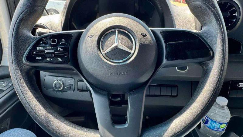 2023 Mercedes-Benz Sprinter 2500 High Roof 4-Cyl Diesel HO