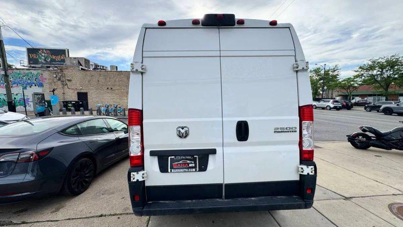 2025 Ram ProMaster 2500 Cargo Van Tradesman High Roof 159" WB w/Pass Seat