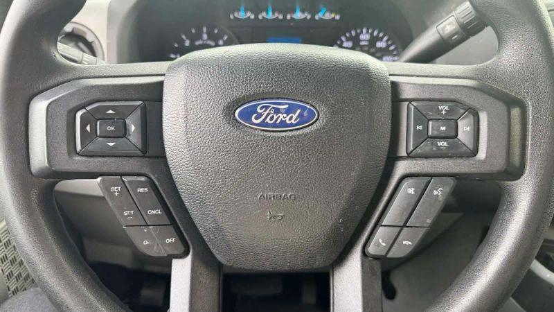 2021 Ford E-350 Cutaway Base