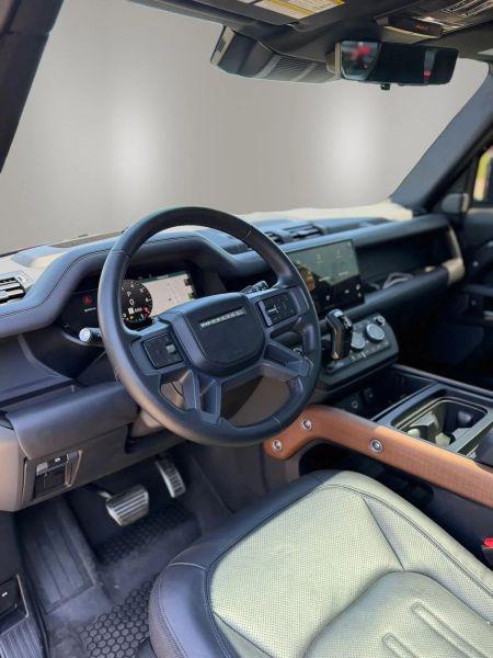 2024 Land Rover Defender 110 P400 X