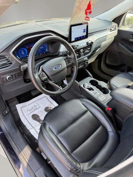 2021 Ford Escape Titanium