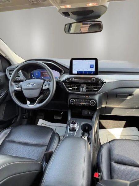 2021 Ford Escape Titanium