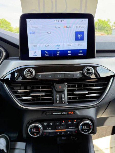 2021 Ford Escape Titanium