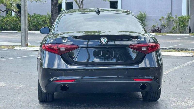 2017 Alfa Romeo Giulia Ti AWD