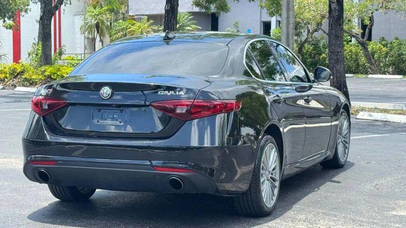 2017 Alfa Romeo Giulia Ti AWD