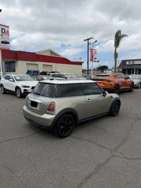 2010 MINI Cooper Cooper