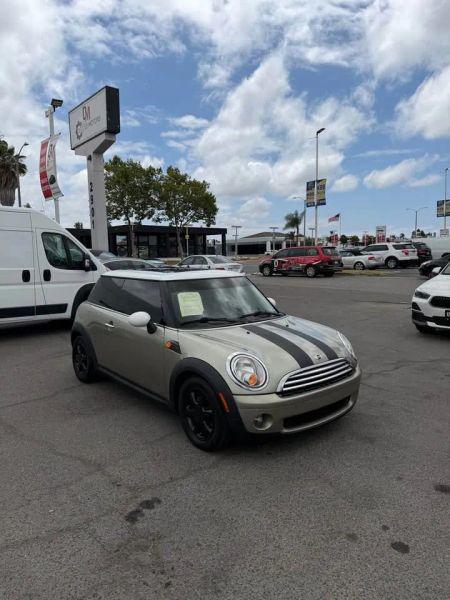 2010 MINI Cooper Cooper