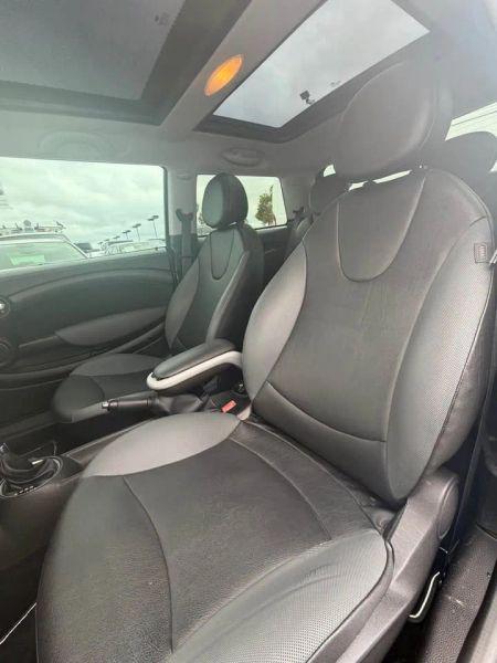 2010 MINI Cooper Cooper