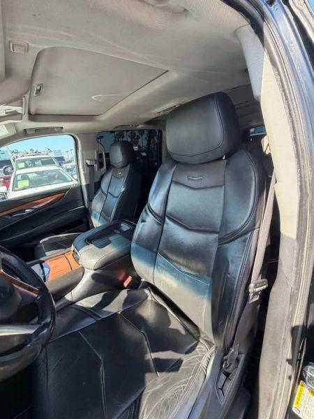 2015 Cadillac Escalade ESV Luxury