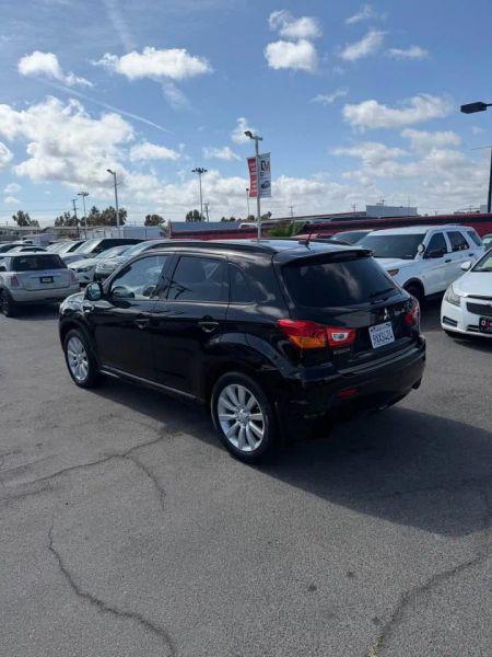 2011 Mitsubishi Outlander Sport SE