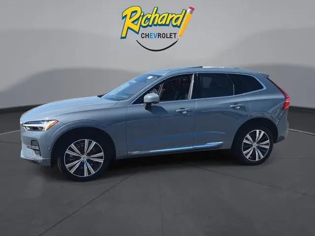 2023 Volvo XC60 B5 Ultimate Bright Theme