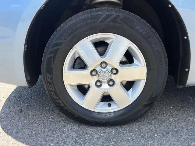 2004 Toyota Sienna CE