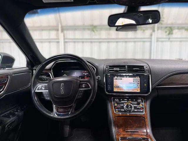2019 Lincoln Continental Select