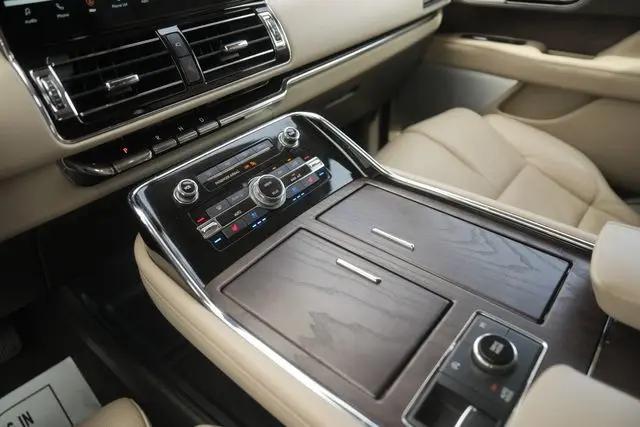 2023 Lincoln Navigator Reserve L