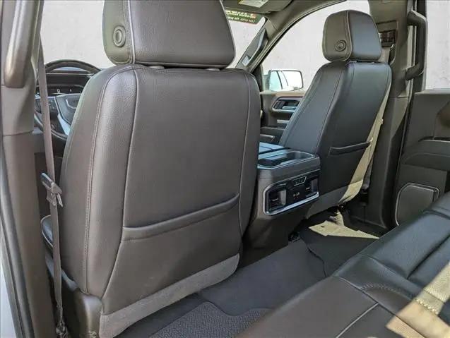 2024 GMC Sierra 1500 4WD Crew Cab Short Box Denali