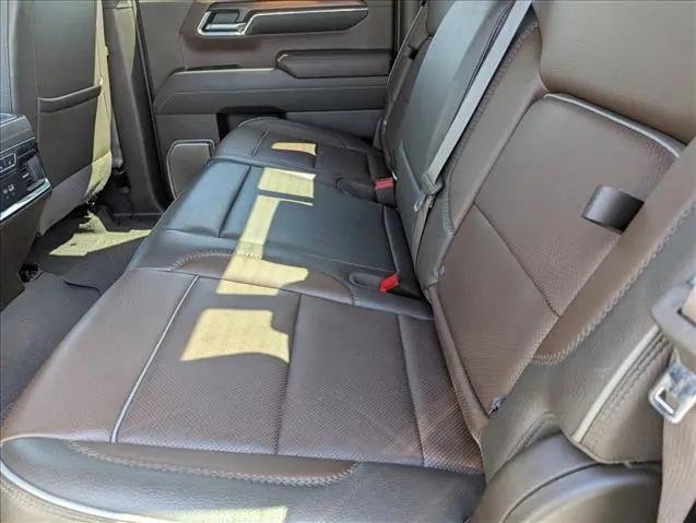 2024 GMC Sierra 1500 4WD Crew Cab Short Box Denali