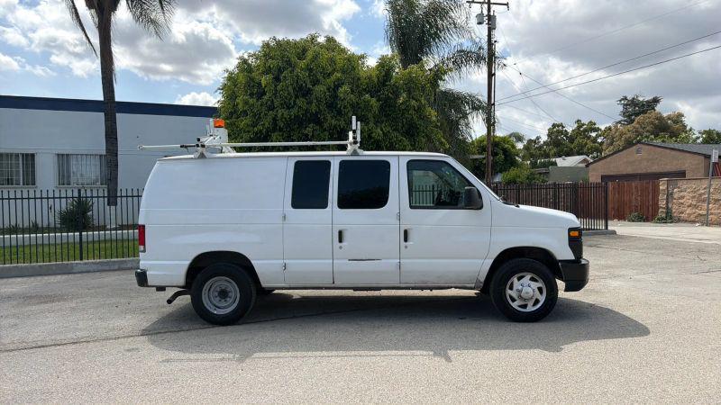 2013 Ford E-150 Base