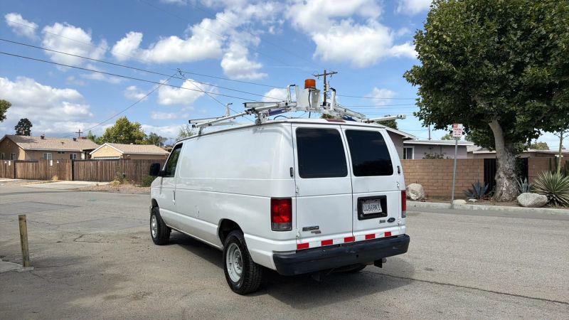 2013 Ford E-150 Base