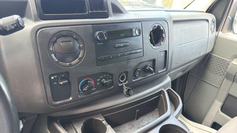 2013 Ford E-150 Base