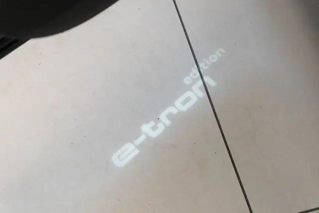 2024 Audi e-tron Prestige quattro