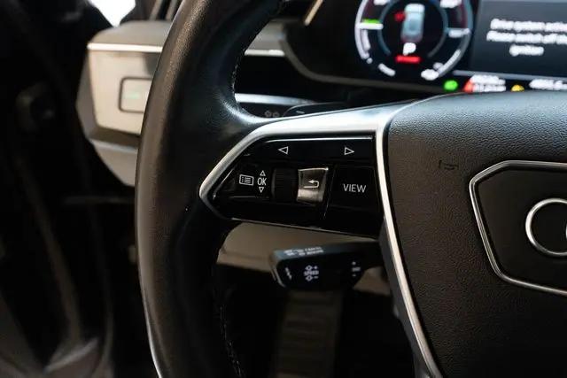 2024 Audi e-tron Prestige quattro