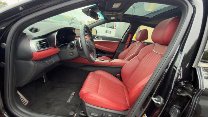2023 Genesis G70 2.0T RWD