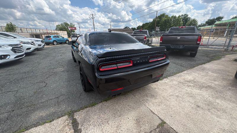 2015 Dodge Challenger R/T Plus Shaker