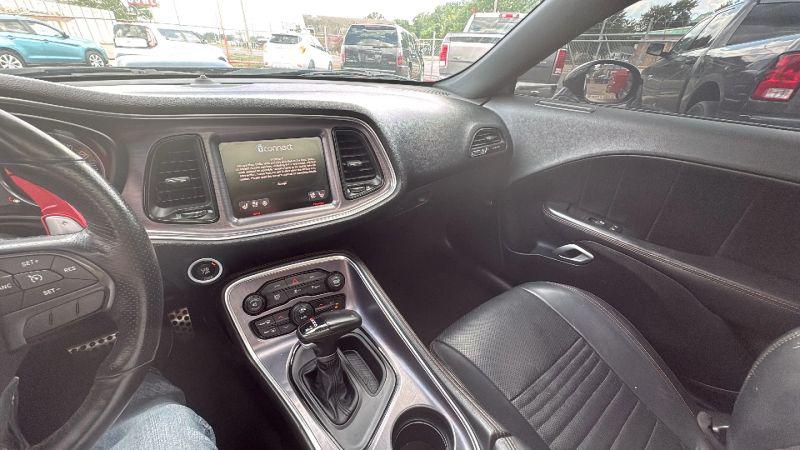 2015 Dodge Challenger R/T Plus Shaker