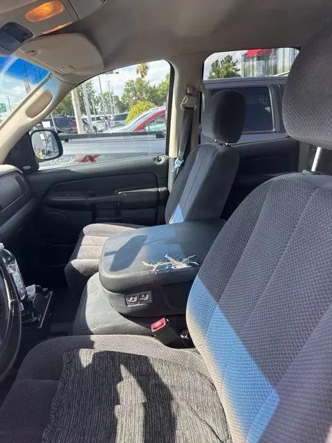 2002 Dodge Ram 1500 Base
