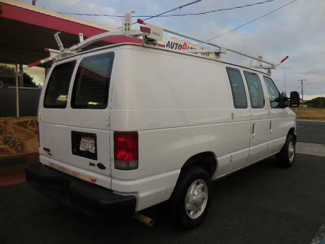 2014 Ford E-150 Base