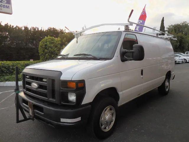 2014 Ford E-150 Base