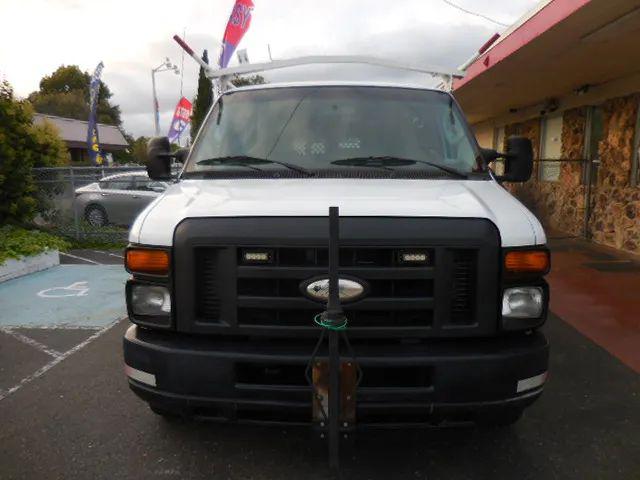 2014 Ford E-150 Base
