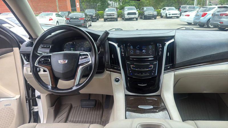 2018 Cadillac Escalade ESV Premium Luxury