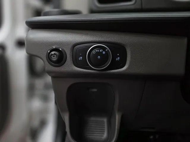 2020 Ford Transit Cargo Van Medium Roof w/LWB