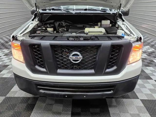 2016 Nissan 1500 S V6