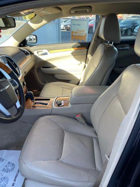 2012 Chrysler 300 300C