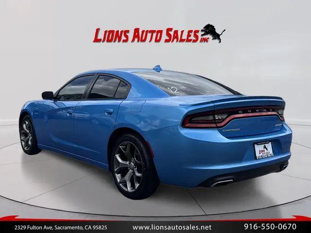 2015 Dodge Charger SXT