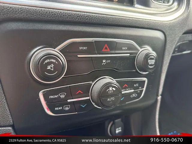 2015 Dodge Charger SXT