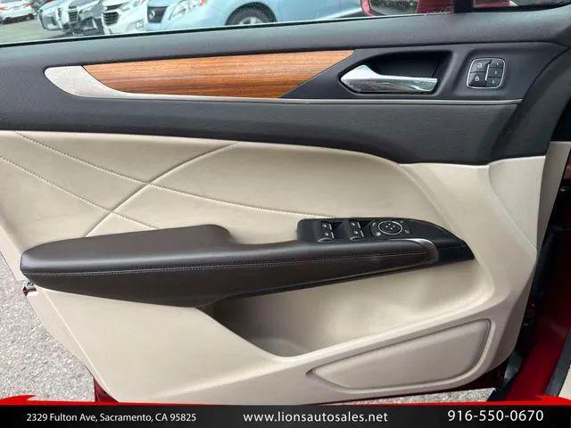 2018 Lincoln MKC Select