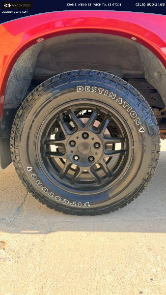 2012 Toyota Tundra Grade 5.7L V8