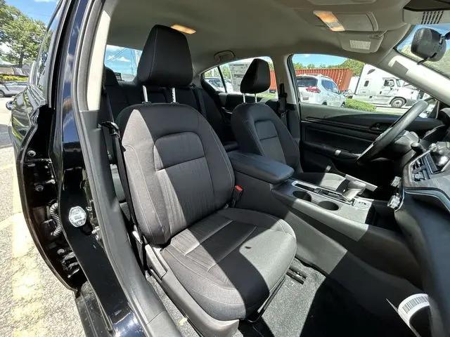 2026 Nissan Altima SV FWD