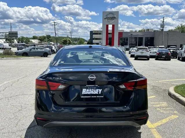2026 Nissan Altima SV FWD