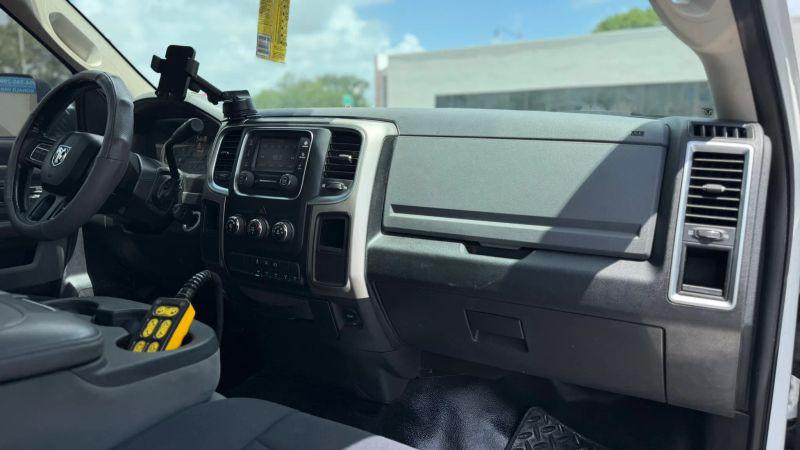 2015 Ram 4500 Chassis Tradesman/SLT