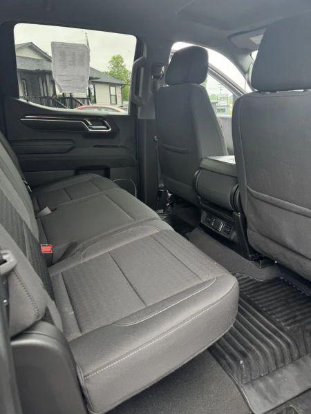 2023 Chevrolet Silverado 1500 4WD Crew Cab Short Bed LT with 2FL