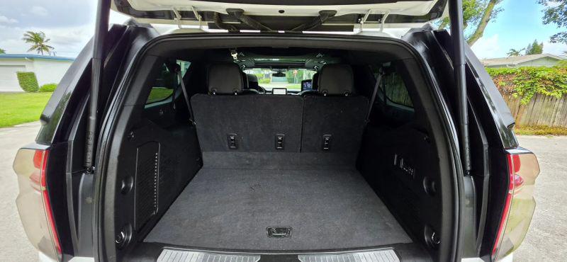 2021 Chevrolet Suburban 4WD Z71