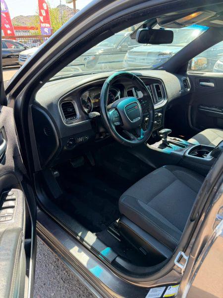 2015 Dodge Charger SE