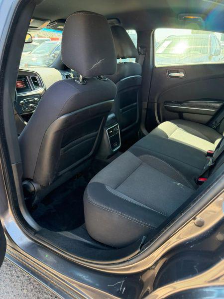 2015 Dodge Charger SE
