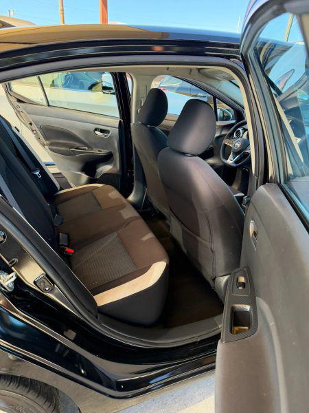 2021 Nissan Versa SV Xtronic CVT