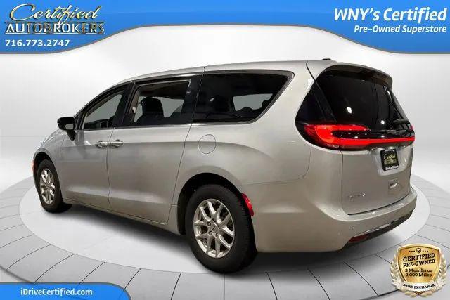 2024 Chrysler Pacifica Touring L