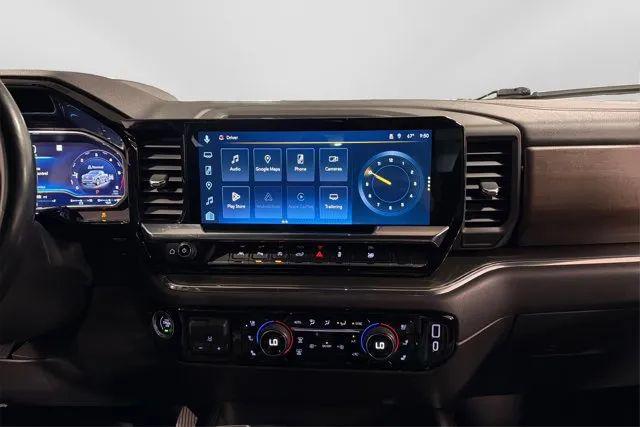 2023 Chevrolet Silverado 1500 4WD Crew Cab Short Bed High Country